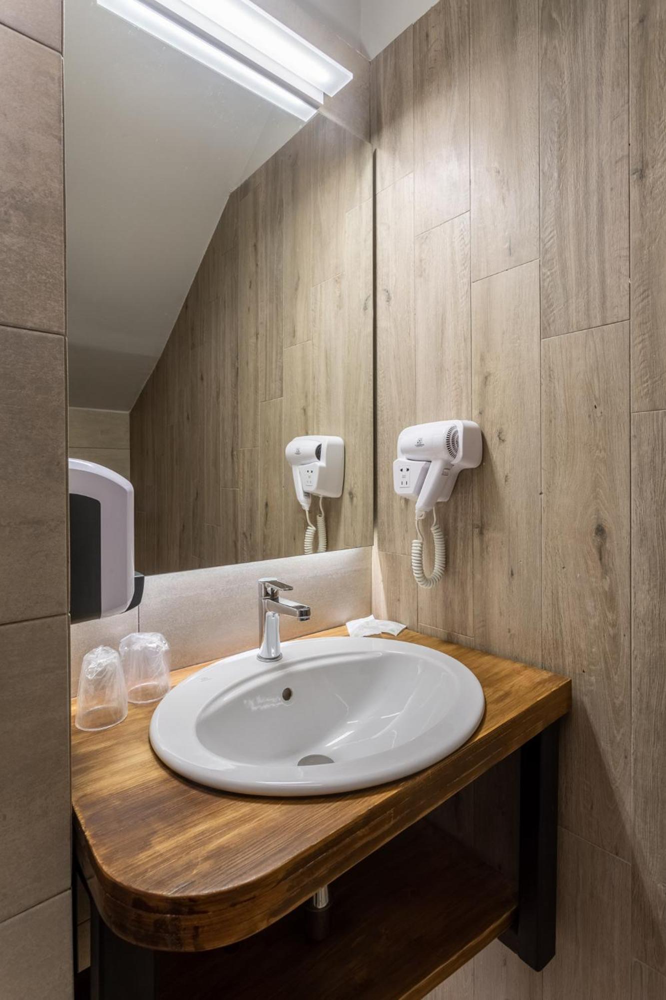Eden 7 Hotell Predeal Exteriör bild